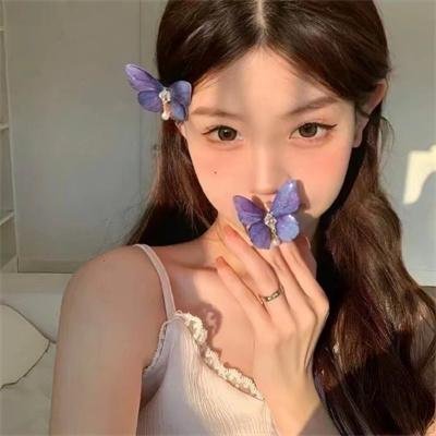 明天、我会成为谁的女友